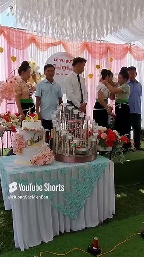 Lan Thanh Van Chung's wedding ceremony in Banh village, Thanh Luong commune, Dien Bien 6