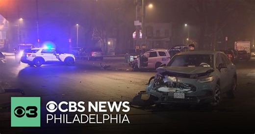 2 Philadelphia police officers taken to hospital after crash Wednesday morning