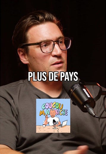 « N26 vs Revolut : Quelle carte pour ton prochain voyage ? » ✈️ Verdict : Lis la légende ! 👇 Team @N26 ou Team @RevolutApp ? 🤔 Si tu prépares ton sac à dos, voici le vrai comparatif pour 2026 : 💎 N26 (La force tranquille) : * Le taux Mastercard pur sur tous tes paiements (pas de mauvaises surprises). * Une interface ultra épurée et efficace. * Top si tu restes principalement en zone Euro ou si tu veux une banque