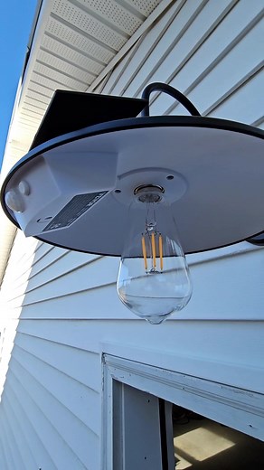 I got the @Vevor_US barn light that is solar powered. It's a very easy installation process and it's a soft light that is not over powering. #vevor #vevorttshop #solar #barn #barnlight #greenenergy #easyinstallation #bright #softlight #solarpower #electric #nobill #safety #garage #shoplight #epic