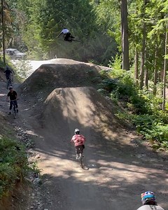 Josh Lewis (@loosedoglewis on Insta) and friends making Coastal Cruise look easy 🚲 | Coast Gravity Park