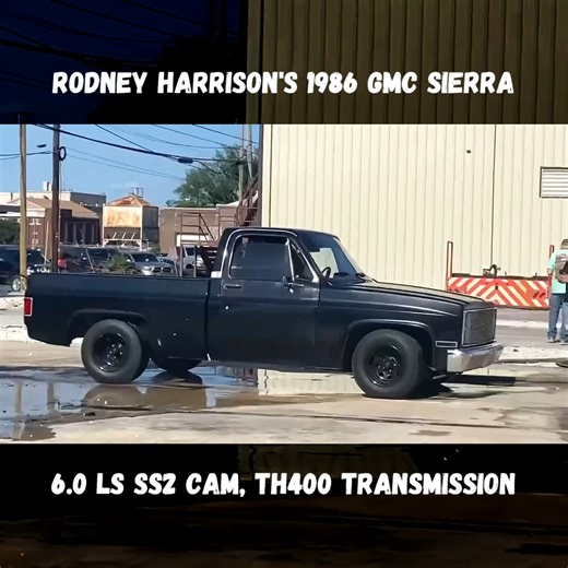 Rodney Harrison 's Beautiful 1986 GMC Sierra doing a nice burnout | Chevy Trucks Zine