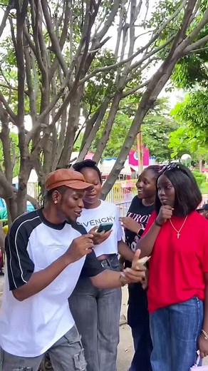 Identifying the Cleanest Country: Street Questioning