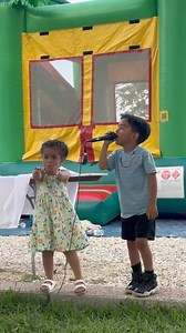 1.3M views · 10K reactions | We’d pay to see this adorable concert live 藍 The hype girl crushed it ❤️❤️ ( via: @nallelyaminahi ) Follow @majicallynews for more #feelgood moments | Majically News | Facebook