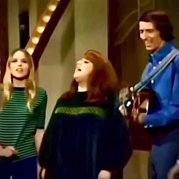 California Dreamin' | The Mamas & The Papas | Album: If You Can Believe Your Eyes and Ears #60s