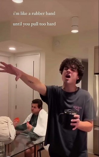 Sia - Elastic Heart (Cover By Alexander Stewart) #alexanderstewart #elasticheart #singing #cover