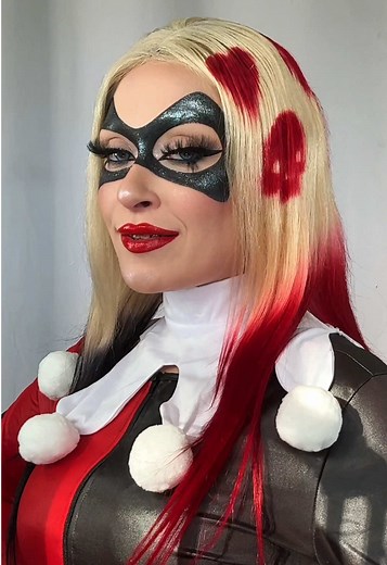 How I custom made a classic Harley Quinn inspired wig with the limited edition Batman x @SplatHairDye collectible kit. Splat is my go-to for bold, long lasting color and these collectible kits allowed me to channel my inner villain. Visit splathaircolor.com to purchase the Classic Harley Quinn kit and explore the other 4 Super-Villain options. #developluspartner #batmansplatcollab #splathaircolor #splatsquad #hairtransformation BATMAN and all related characters and elements ©️ & ™️ DC
