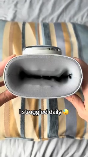 15 reactions | "⭐⭐⭐⭐⭐ Tried and Loved by TONS of People!!!!  After Years of PERFECTING the Design, our Wrist Pain / Finger Joint Pain / Hand Pain Remedy is Here. ✅ Reduce Wrist Numbness and Pain ✅ Regain Finger Mobility by Reducing Finger Joint Pain ✅ Hand Pain & Fatigue Relief ✅ Reduce Hand Swollen 30 Day Trial Period! Get a 55% discount NOW!  https://www.ecoleac.com/products/massager-with-heat | Doctor Magic | Facebook