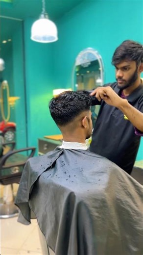 Clean Mid Fade Haircut 💈 Sharp & Modern Men’s Hairstyle 2026