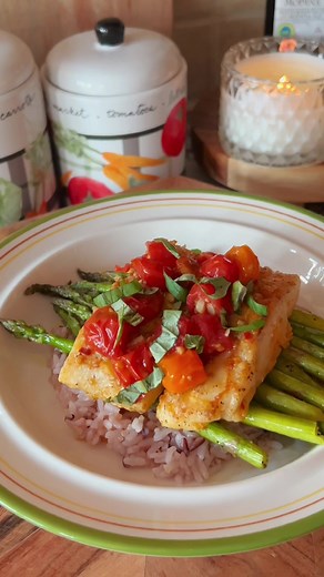 Delicious Pan-Seared Cod in White Wine Tomato Sauce