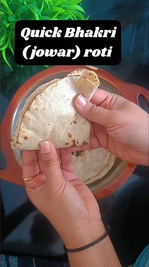 Jowar bhakri recipe | How to make jowar roti | jowar roti