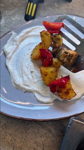 Oven-roasted vegetables with quark dip