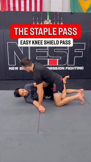 22K views · 604 reactions | Smash the knee shield with this staple pass! The knee shield is a common source of frustration for most guard passers. Use this staple pass to crush the knee shield. If it doesn’t work, you can always sit back for a leg lock  Want to train No-Gi Jiu-Jitsu near Boston? | NESF Boston | Facebook