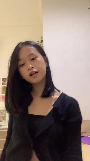 how can one short dance bring so much memories yall 🥺 #tiktok2019 #bringbacktiktok2019 #fyp