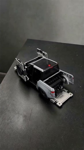 I found the ultimate Rivian R1T desk toy! 🤯🚙