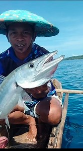 Efek main di kedalaman lima enam puluh, dn fokus pada tandanya simak videonya #fishing #mancing #dasarangunakanumpanhidup #reels #ikanbaracuda | Abd Rasak Sabaru