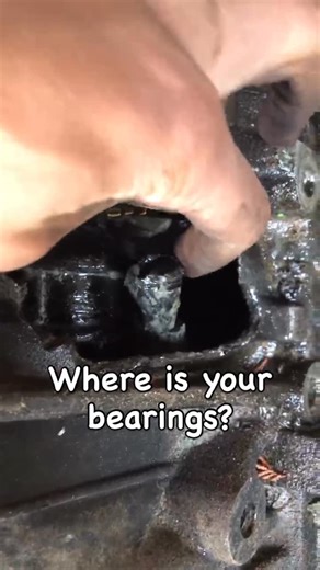 mikey🪿 on Instagram: "🤕idk what happend that is not the L28 relax😭🙏🏽 . . . . #fyp #skyline #l28 #nissan #r30 #jdm #r31 #jdmlifestyle #jdmculture #r30supersilouette #supersilhouette #bearings #bearingknock #holeinengineblock #skylinegtx #b18 #vtec #b18c #b18blown"