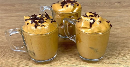 Creamy Cappuccino Cold Foam (3-Ingredients Only!)