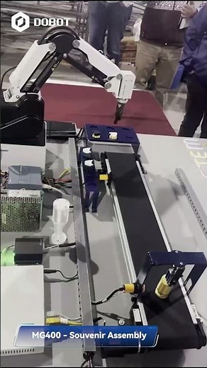 🎓 Revolutionizing STEM: UPT University’s MG400-Driven Assembly Line