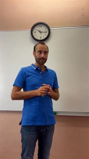 Lucas-Maths on Instagram: "Je fais réviser mes élèves de seconde avant leur première interro ! #maths #mathematiques #prof #professeur #apprendresurtiktok #ecole #college #lycee #enseignement #enseignant #education #examen #exam #bac #seconde"