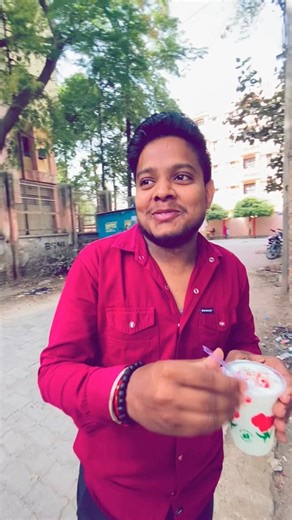 Free Ka Khana = Dost Level Pro Max 🤣#funnyvideo #travel #viral #youtubeshorts