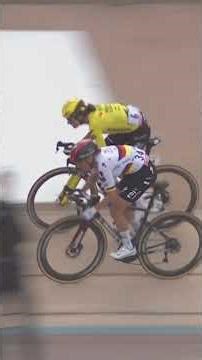 Franziska Koch houdt Marianne Vos van sprookjeszege in Parijs-Roubaix met straffe sprintzege!