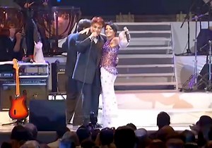 167K views · 9.3K reactions | Juan Gabriel + Alejandra Guzmán Querida #JuanGabrielAmorEterno #JuanGabriel | Juan Gabriel Amor Eterno | Facebook