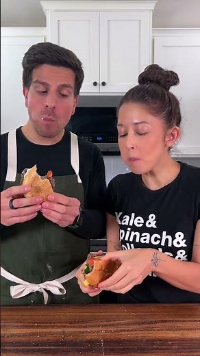 5-Ingredient Black Bean Burgers 🍔