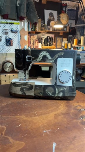 𝕽𝖔𝖚𝖌𝖍𝖈𝖚𝖙 on Instagram: "Vinyl Wrapped Sewing Machine 🫡🪡 I love wrapping my domestic machines, I feel like it gives them a lil more personality then an all white machine! Thankyou @necchisewing for sending me this machine, I am currently testing it on the go in Egypt, travelling around making a whole jacket!! What’d you guys think of this machine?🙏🏼🖤 #slowfashion #handmade #sewing #smallbusiness #sashiko"