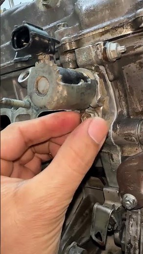 Fix variable valve timing solenoid #timing #Solenoid #automobile #mechanic