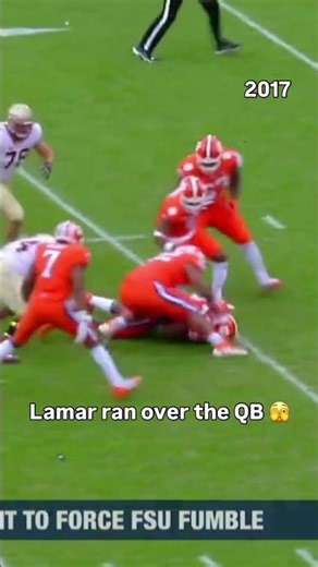 Get out of his way 💪 #clemson #accfootball #collegefootball
