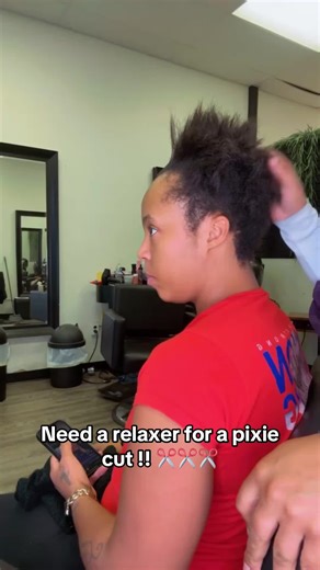 Yes if you have coarse hair you need a relaxer for a pixie at the BHG ✂️✂️#nashvillehairstylist #pixiecut #relaxedhair