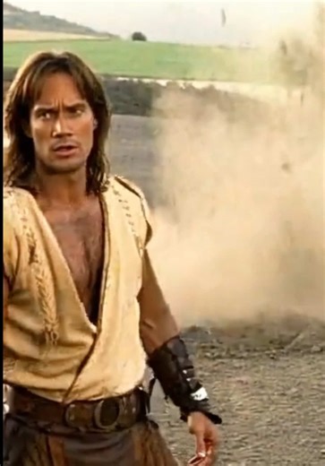 Ностальгія по 90-х: Геркулес через AI! 🗡️ Сила, дружба і епічні бої 😂 Лайк, якщо дивився в дитинстві! #HerculesTheLegendaryJourneys #Hercules #Геркулес #KevinSorbo #Зена