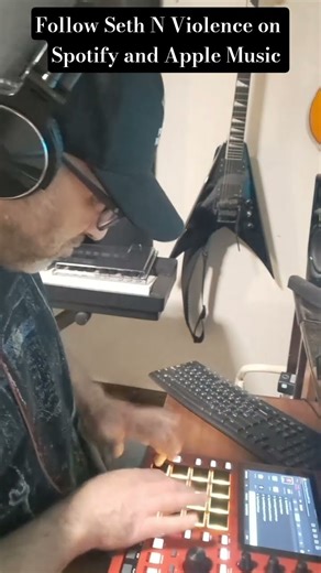 Jammin "Samba de Orfeu" by Cal Tjader on the Akai MPC One+ #fingerdrumming #mpcone #mpc #akai #jazz