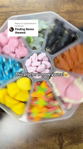 23K views · 368 reactions | Let’s make a FINDING NEMO Candy Platter! #reels #viral #satisfying #asmr #explorepage #candies #funny #platter | Poppin Candy | Facebook