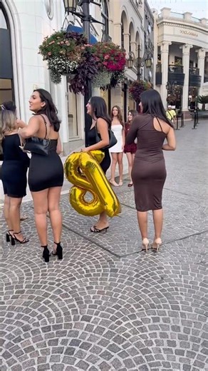 BEVERLY HILLS 4k, LOS ANGELES, walking tour of Beverly Hills CA. #walkingtour #beverlyhills #la