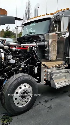Kenworth W900L — The Sound of Pure American Power