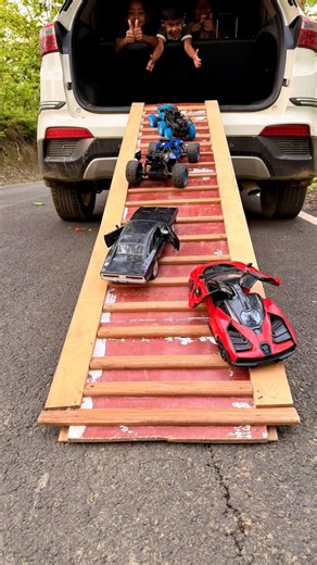 Top Four RC VS Rear Climb Test | Who Will Reach The Top/ 🛻💨