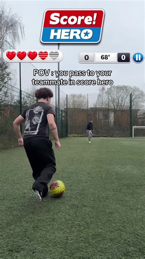 Passing to Your Teammate in Score Hero