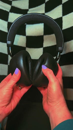 #jlab is always giving us all the goods! #wierless #noisecancellingheadphones #headphones