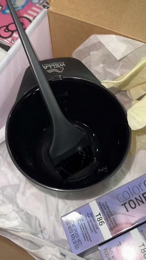 Wella Color Charm T86 Radiant Lilac Toner Review