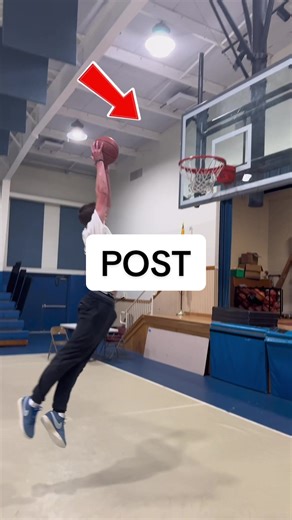 First to Dunk Wins Challenge: Skill Showdown