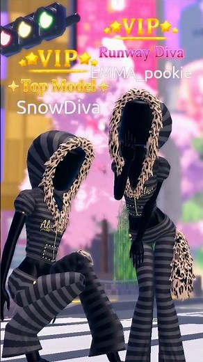 Styling the new gyaru set in dress to impress #dresstoimpress #dti #roblox