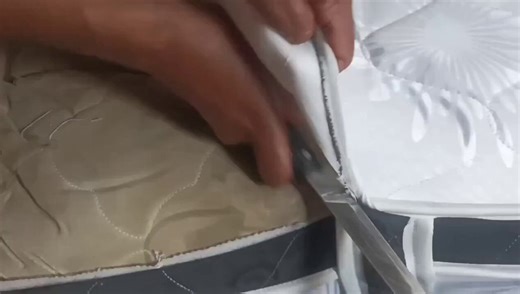 Inside her brand new mattress was the reason sleep felt wrong during the move, cutting it open revealed what no label mentioned