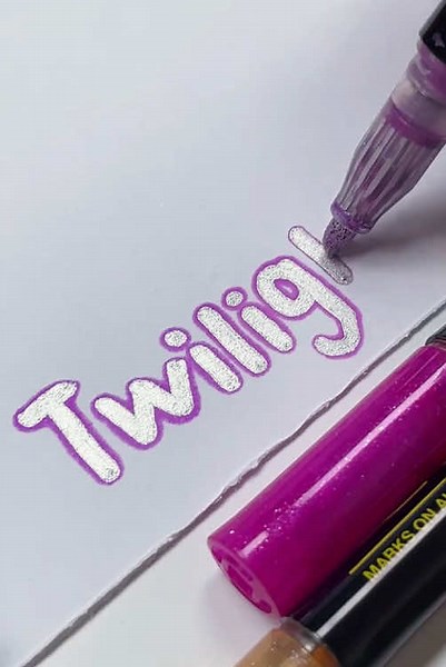 Best Drawing Pens for Handwriting and Art