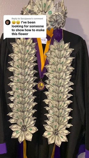 How to Make a Money Flower Lei for Graduation: Step-by-Step Tutorial