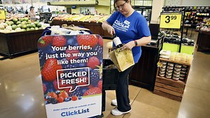 Trump tax cuts: Kroger to use savings to expand tuition reimbursement to part-time workers