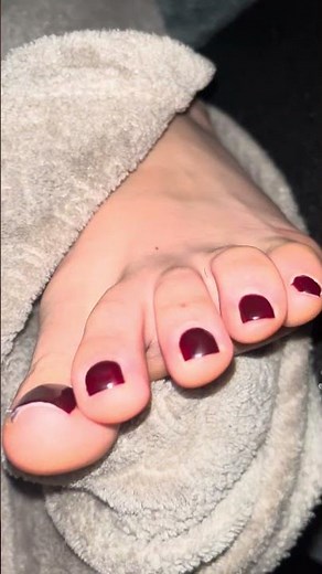 4K Foot Relaxation | Spa Massage with Warm Cream & Red Toes