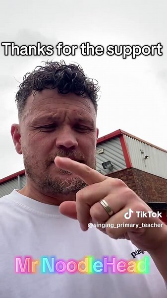 Meet the Team at Primary School: Mr NoodleHead