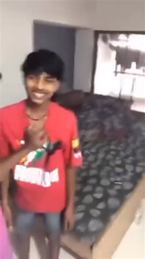 Gopal Roat on Instagram: "#fanny #fanning"